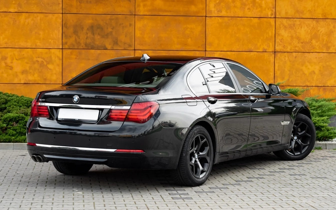 BMW Seria 7 cena 84870 przebieg: 280000, rok produkcji 2014 z Radom małe 596